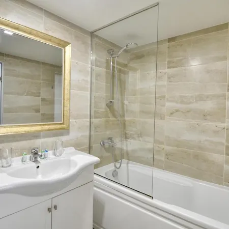 Hotel Alekta - Free Parking Varna