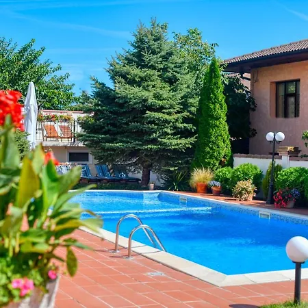 Hotel Alekta - Free Parking Varna