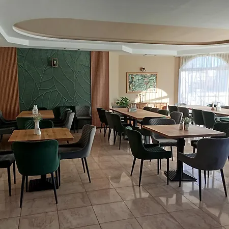 Hotel Alekta - Free Parking 3*