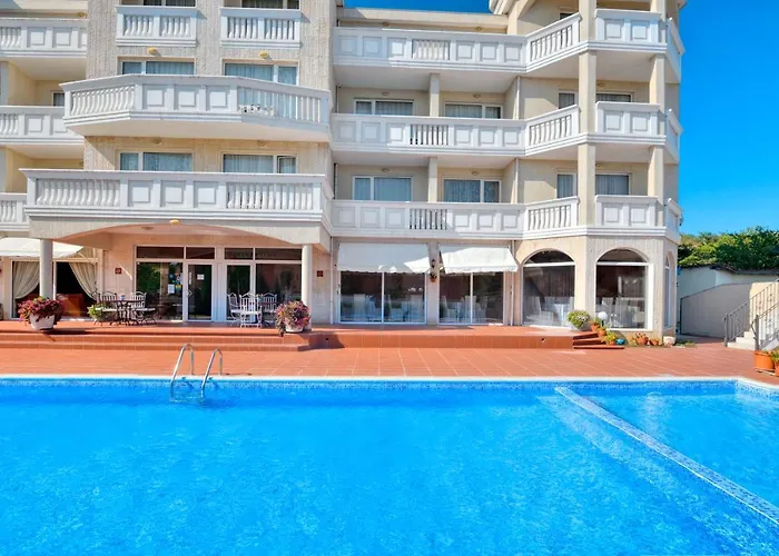 Hotel Alekta - Free Parking Varna