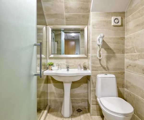 Hotel Alekta - Free Parking