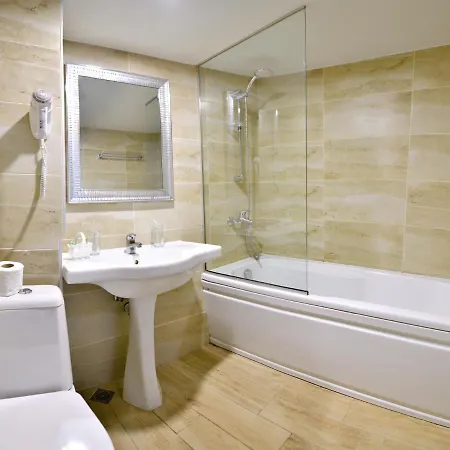 Alekta - Free Parking Hotel Warna