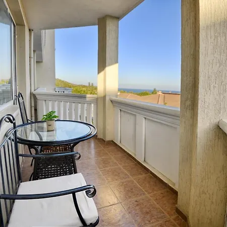 Alekta - Free Parking 3* Warna