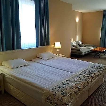 Hotel Alekta - Free Parking Varna