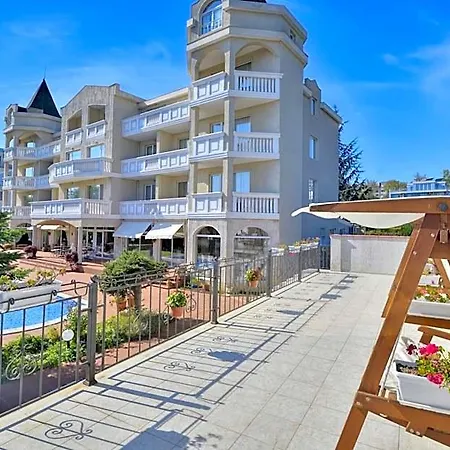 Alekta - Free Parking Hotel 3*