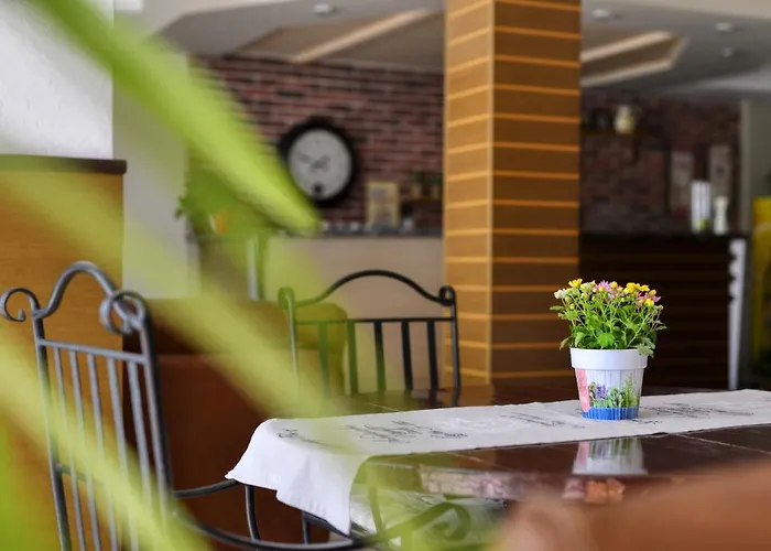 فندق Alekta - Free Parking فارنا