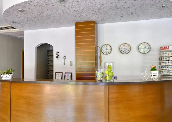 Alekta - Free Parking Hotell Varna