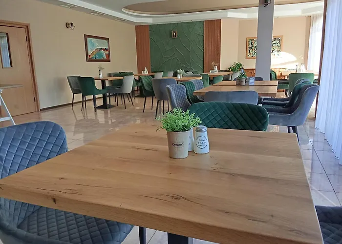 Alekta - Free Parking Szálloda 3*